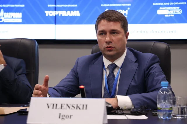 Дискуссия о кадровых компетенциях и цифровых навыках