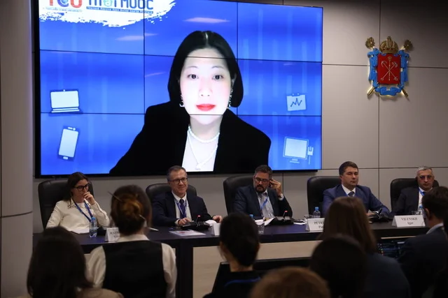 Презентация адаптивных образовательных технологий на форуме БРИКС